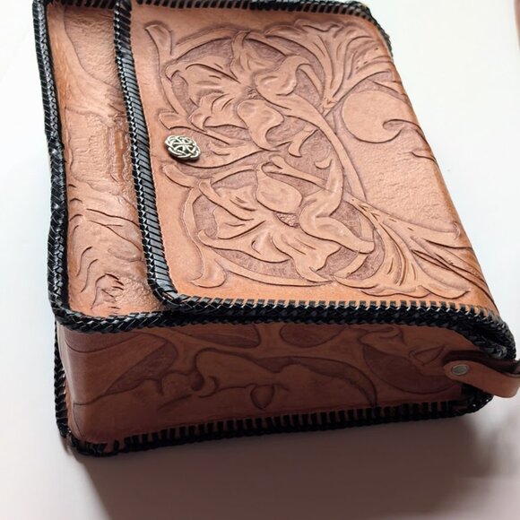 Vintage Hand Tooled Leather Purse Crossbody Shoulder Bag W/ Lily Flower & Fairy - Picture 13 of 14